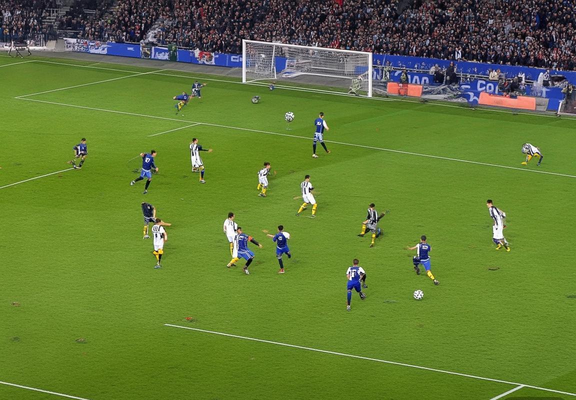 2013欧冠经典对决：拜仁慕尼黑VS尤文图斯战术解析与回顾(图2)